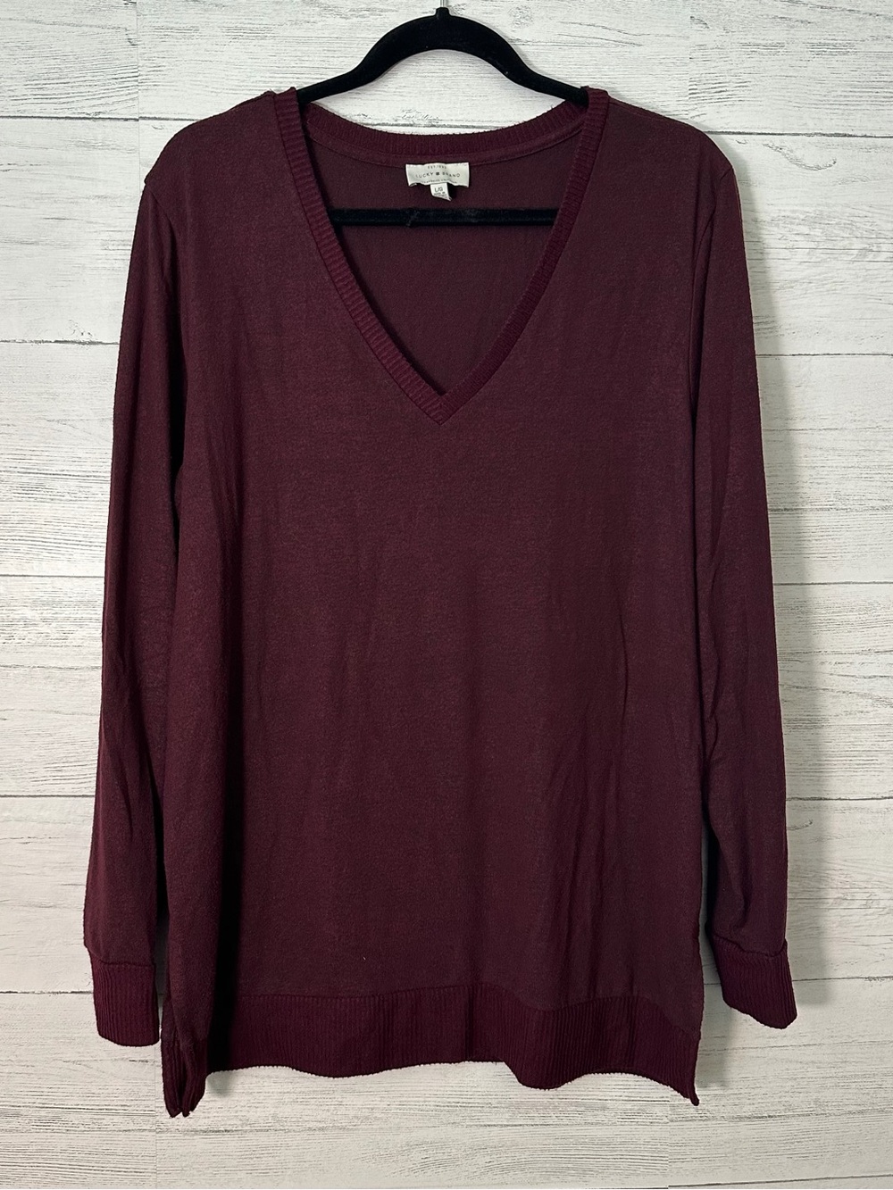Lucky Brand V-Neck Long Sleeve Sweater in Burgundy Size L